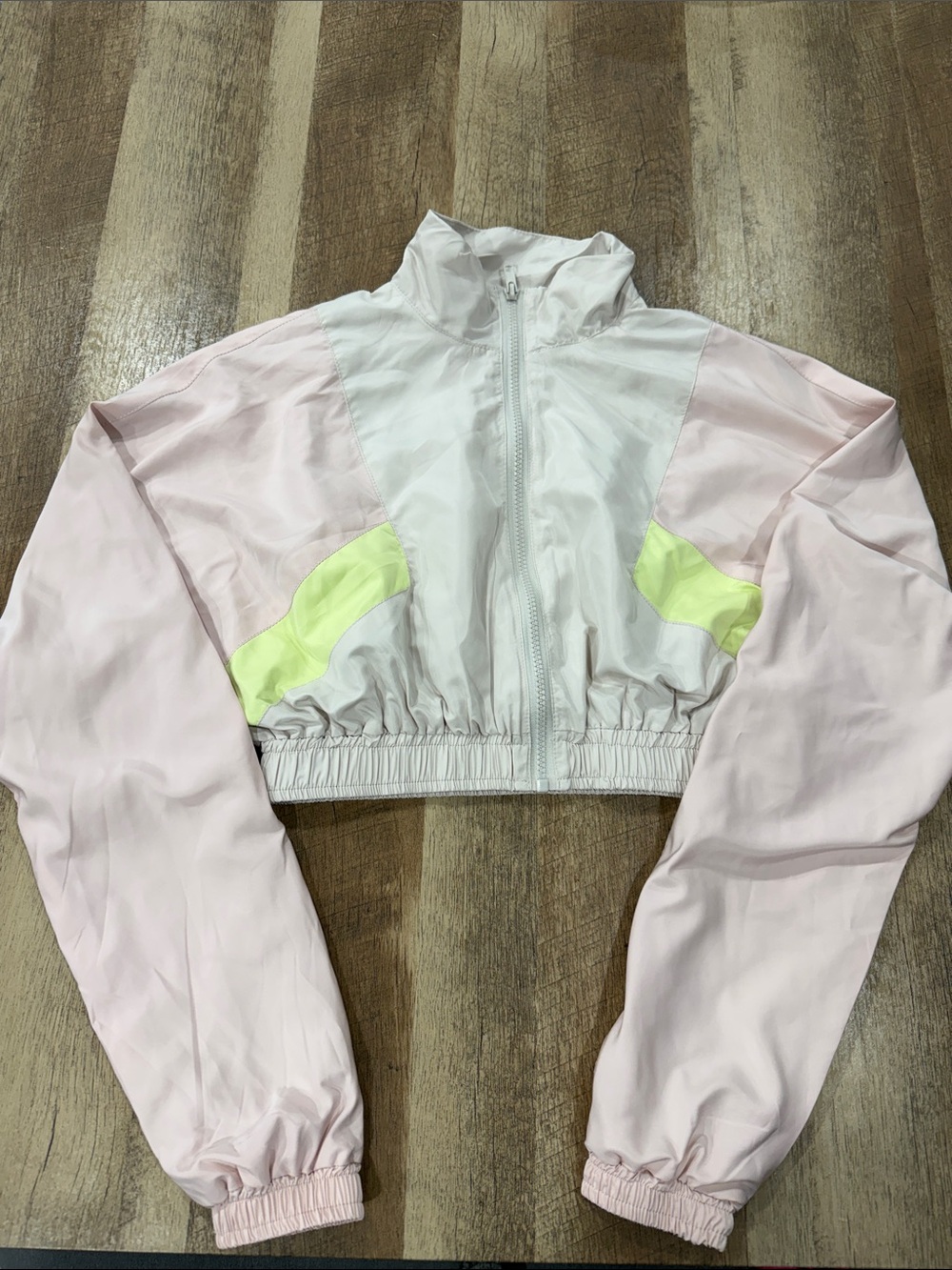 Forever 21 Cropped Windbreaker Jacket in Light Pink, cream & Neon Yellow
